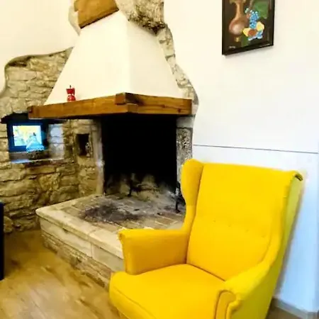Authentic Stone House Miro Casa de Férias *