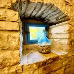 Authentic Stone House Miro * Rajki